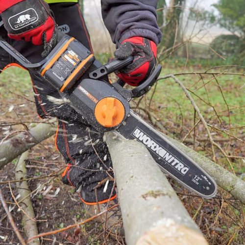 Пила цепная WORX NITRO WG350E аккумуляторная 20V 30 см, бесщёточная, с АКБ на 4 Ач и ЗУ 